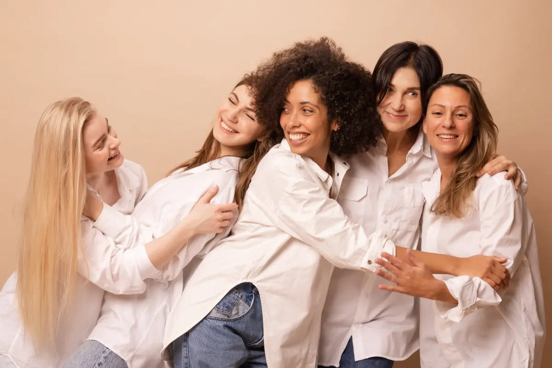 Mujeres celebrando el día de la mujer